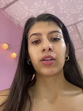 Lenapink19 online show from 12/18/25, 11:11