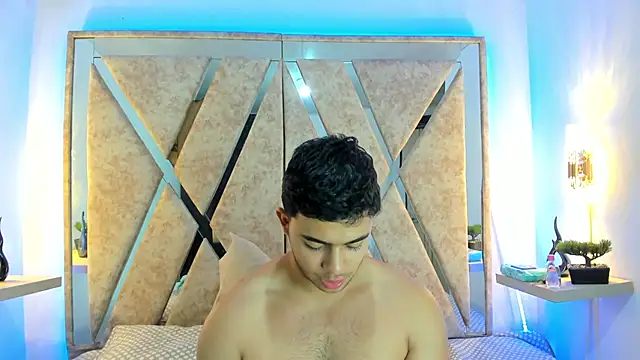 Snapshot of jayd_muscle chatting on 11/21/25, 05:28 jayd muscle online show from 11/21/25, 05:28