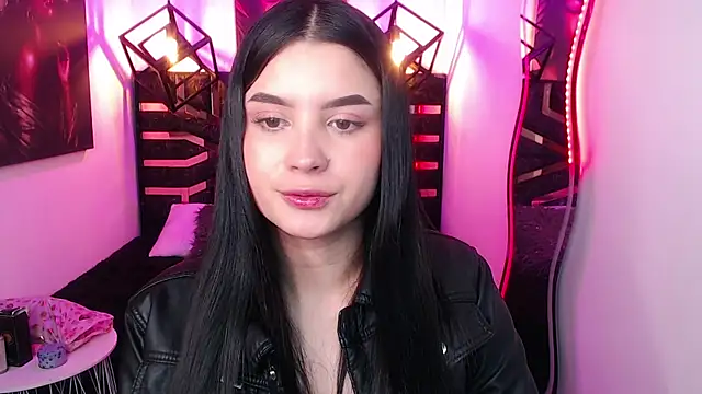 Natalie loffreda online show from 04/28/26, 08:14