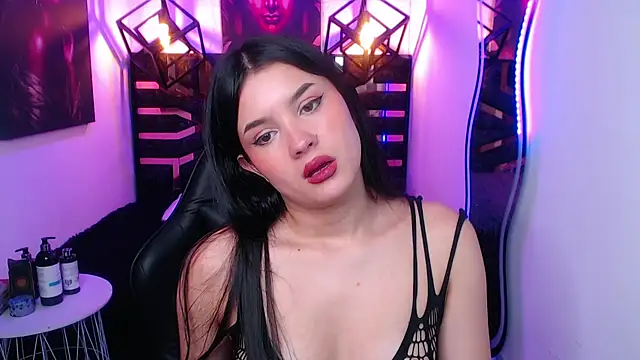 Natalie loffreda online show from 05/13/26, 07:55