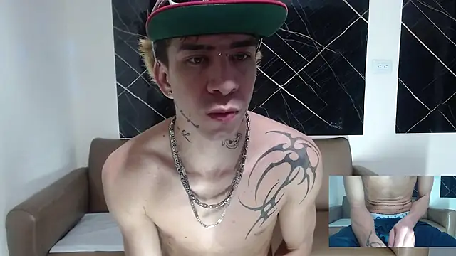 Snapshot of Dan_jonson15 chatting on 09/10/25, 07:25 Dan jonson15 online show from 09/10/25, 07:25