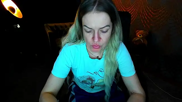 Anna Snows online show from 05/30/26, 04:42