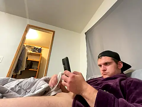 Snapshot of cumitted chatting on 11/24/25, 03:01 cumitted online show from 11/24/25, 03:01