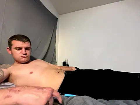 Snapshot of cumitted chatting on 11/29/25, 09:45 cumitted online show from 11/29/25, 09:45