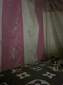 PhanHaa online show from 10/25/25, 08:55