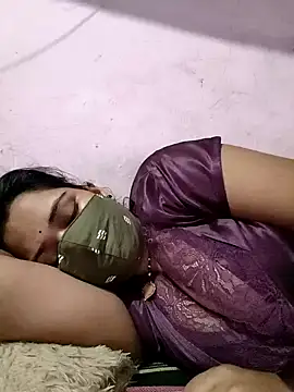 Snapshot of Riya_hot12 chatting on 09/28/25, 10:26 Riya hot12 online show from 09/28/25, 10:26