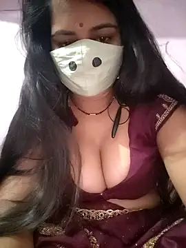 Snapshot of Riya_hot12 chatting on 10/14/25, 06:25 Riya hot12 online show from 10/14/25, 06:25