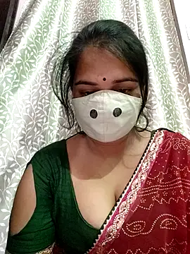 Snapshot of Riya_hot12 chatting on 11/17/25, 03:40 Riya hot12 online show from 11/17/25, 03:40