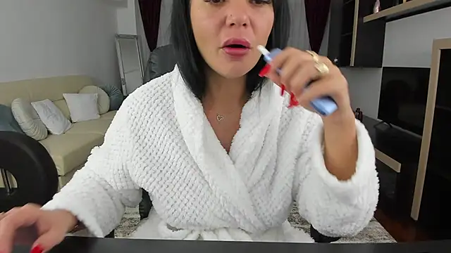 Ella sweety00 online show from 01/15/26, 03:16