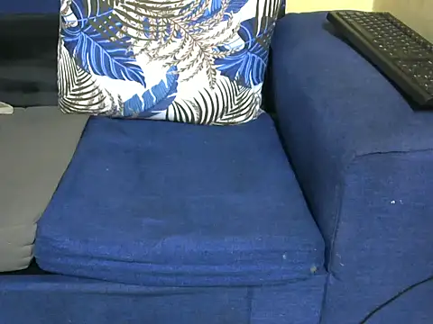 Moningexz123 online show from 09/20/25, 03:13