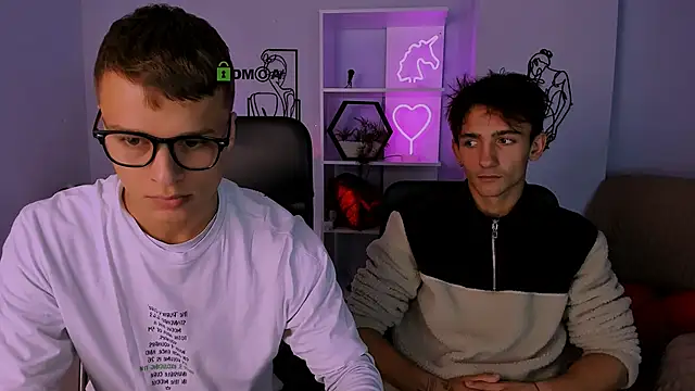 Snapshot of sam_nexor chatting on 09/30/25, 07:52 sam nexor online show from 09/30/25, 07:52