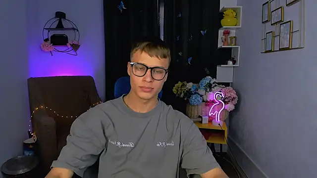 Snapshot of sam_nexor chatting on 10/03/25, 07:11 sam nexor online show from 10/03/25, 07:11