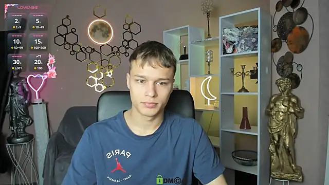 Snapshot of sam_nexor chatting on 10/17/25, 05:54 sam nexor online show from 10/17/25, 05:54