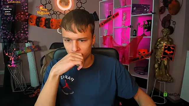 Snapshot of sam_nexor chatting on 10/29/25, 08:10 sam nexor online show from 10/29/25, 08:10