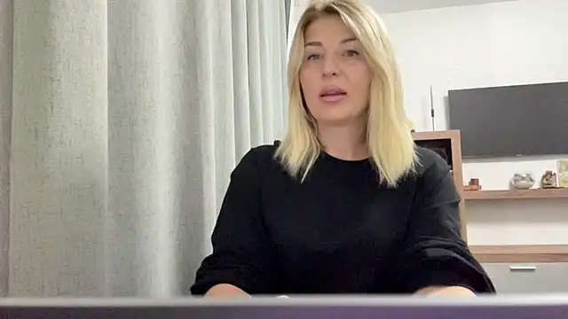 Blondie xoxoxo online show from 09/09/25, 05:40