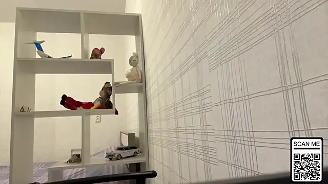 Blondie xoxoxo online show from 10/21/25, 10:49