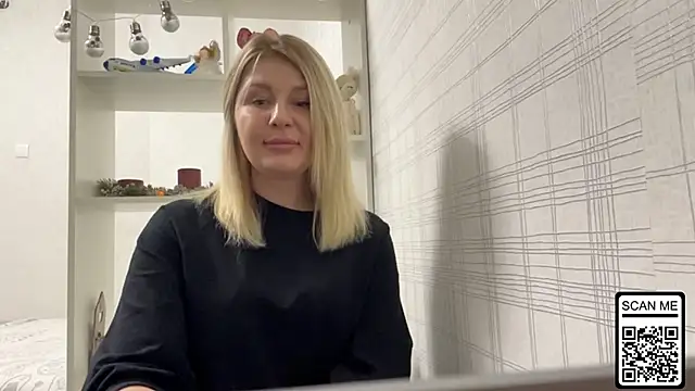 Blondie xoxoxo online show from 12/18/25, 07:20