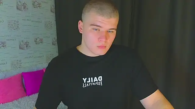 kittenmurr online show from 10/02/25, 07:10