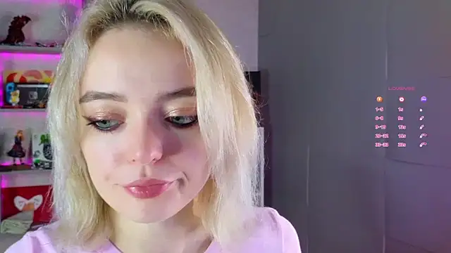 ShizukaBlanche online show from 09/10/25, 03:28