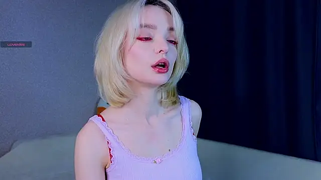 ShizukaBlanche online show from 11/20/25, 03:18