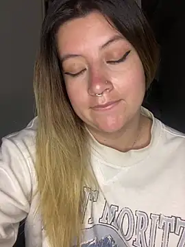 Blair Bunnyy online show from 04/14/26, 10:10