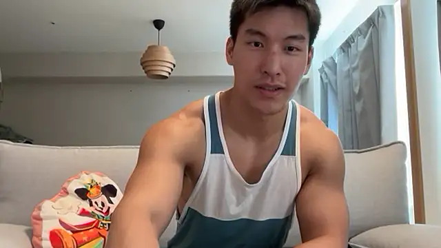 masucle216 online show from 04/27/26, 07:17