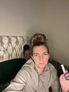 Charsworld online show from 12/02/25, 06:25