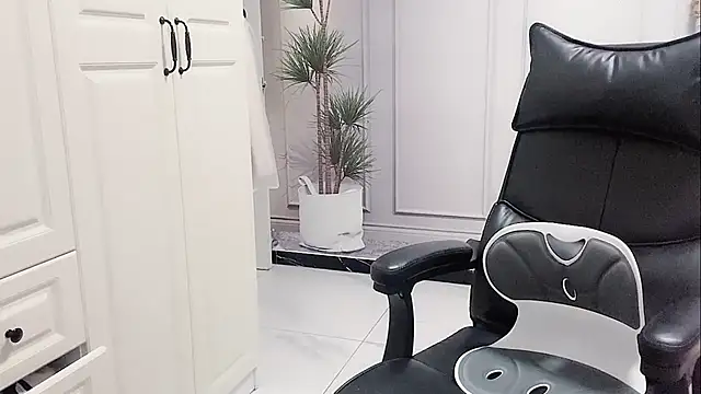 Ianxuan online show from 10/02/25, 07:59