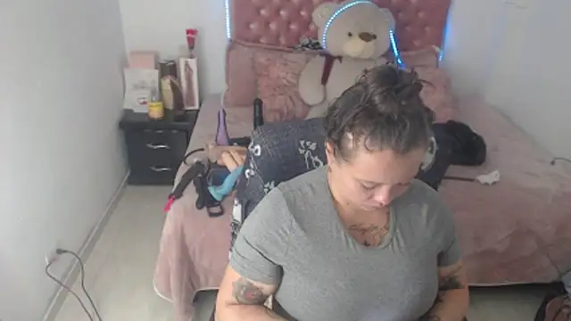 patty squirt  online show from 04/08/26, 12:38