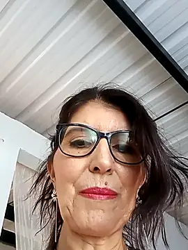 Snapshot of swity_foster chatting on 09/10/25, 12:49 swity foster online show from 09/10/25, 12:49