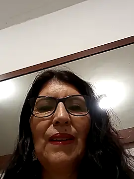 Snapshot of swity_foster chatting on 10/15/25, 10:59 swity foster online show from 10/15/25, 10:59