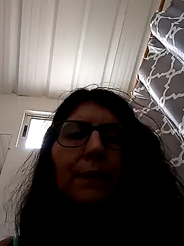 Snapshot of swity_foster chatting on 11/11/25, 12:49 swity foster online show from 11/11/25, 12:49