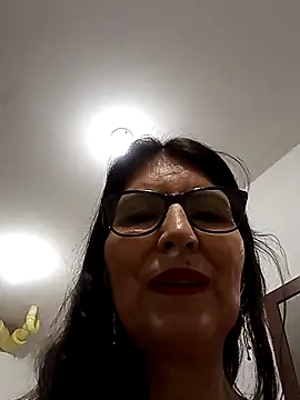 Snapshot of swity_foster chatting on 11/21/25, 08:35 swity foster online show from 11/21/25, 08:35