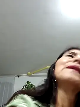 Snapshot of swity_foster chatting on 11/22/25, 09:08 swity foster online show from 11/22/25, 09:08