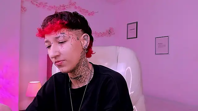 Luci Rose online show from 06/11/26, 12:25