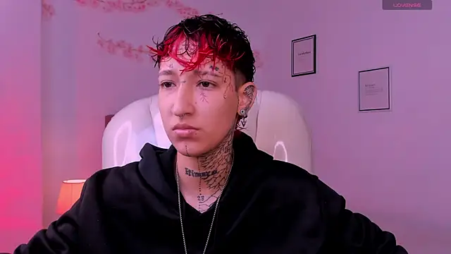 Luci Rose online show from 07/02/26, 11:05