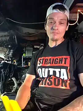 twistafatpipe online show from 09/29/25, 02:27