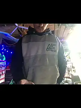 twistafatpipe online show from 05/08/26, 08:52