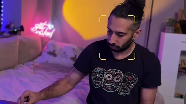 Secret Lovers1 online show from 04/16/26, 06:09