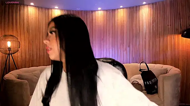 Snapshot of NataliaGaret chatting on 09/21/25, 03:08 NataliaGaret online show from 09/21/25, 03:08