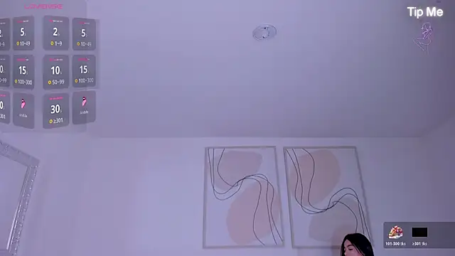 Snapshot of NataliaGaret chatting on 10/26/25, 11:31 NataliaGaret online show from 10/26/25, 11:31