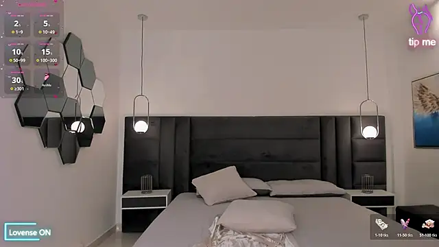 NataliaGaret online show from 02/15/26, 07:51