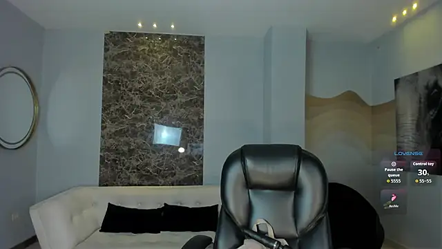 NataliaGaret online show from 06/06/26, 10:42