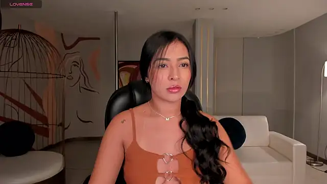 Snapshot of AyshelBrown chatting on 09/10/25, 02:44 AyshelBrown online show from 09/10/25, 02:44