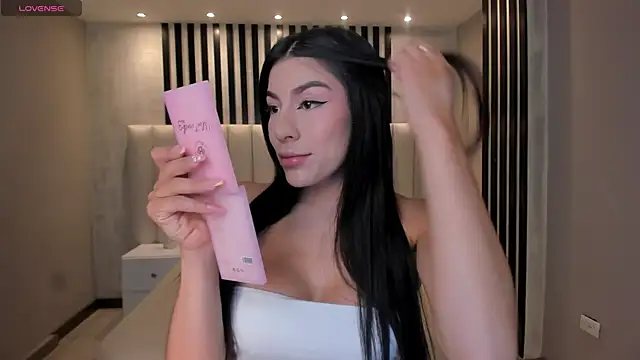 MaddisonTaylor1 online show from 07/19/26, 11:47