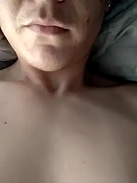 Snapshot of LAIR23 chatting on 11/14/25, 08:18 LAIR23 online show from 11/14/25, 08:18