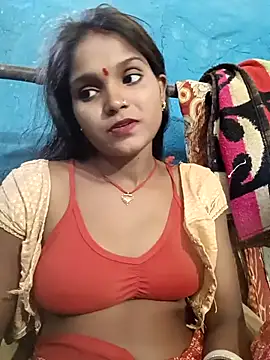 Snapshot of Harini_Gautam chatting on 10/05/25, 03:49 Harini Gautam online show from 10/05/25, 03:49