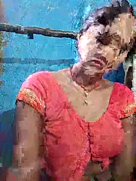 Snapshot of Harini_Gautam chatting on 10/22/25, 03:29 Harini Gautam online show from 10/22/25, 03:29