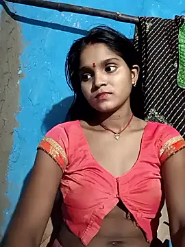 Snapshot of Harini_Gautam chatting on 10/26/25, 07:42 Harini Gautam online show from 10/26/25, 07:42