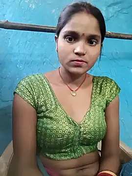 Snapshot of Harini_Gautam chatting on 11/11/25, 03:28 Harini Gautam online show from 11/11/25, 03:28